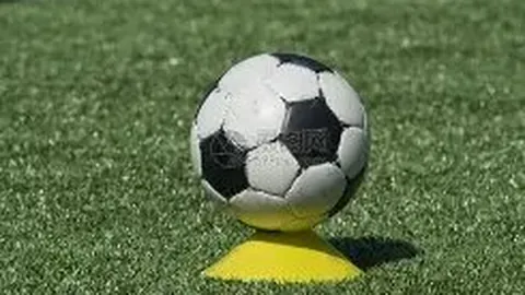 探秘校园铃声新风尚！泰州中学独家启用“苏超”金句，课间时光瞬间精彩升级！